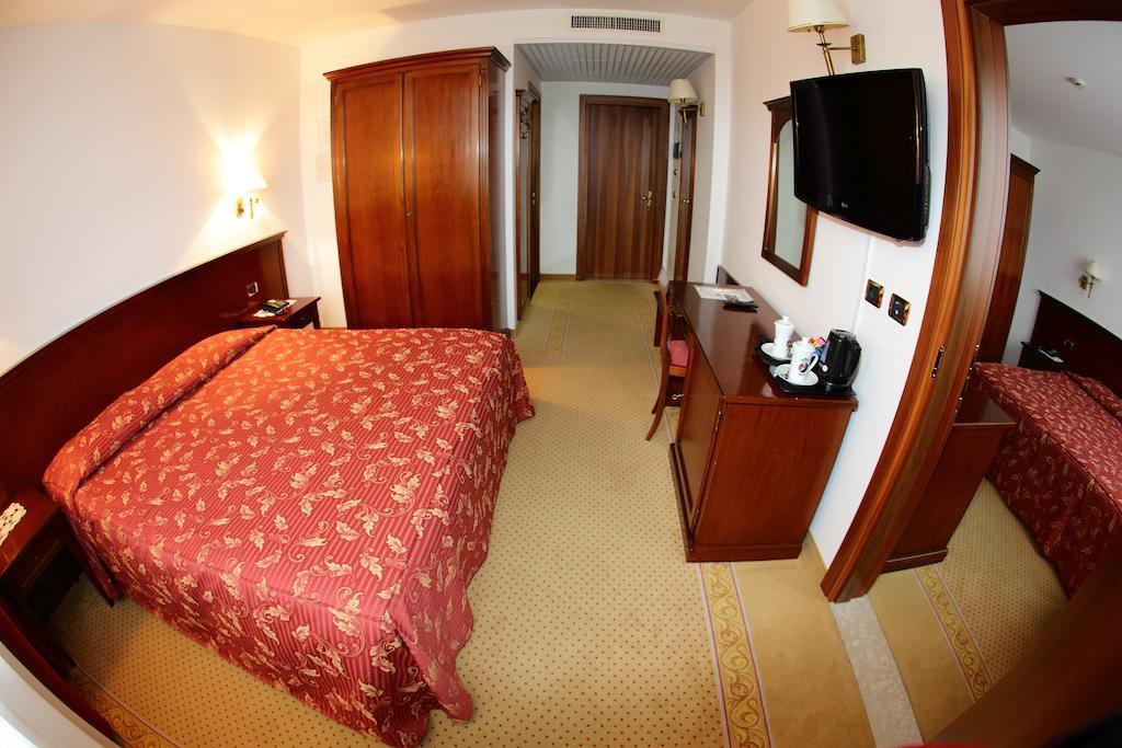 Locanda Al Castello Wellness Resort Cividale Del Friuli Ruang foto