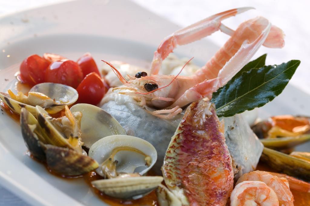 Locanda Al Castello Wellness Resort Cividale Del Friuli Bagian luar foto